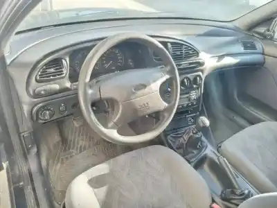 Veículo de Sucata ford mondeo berlina (gd) ghia do ano 1998 alimentado rkb