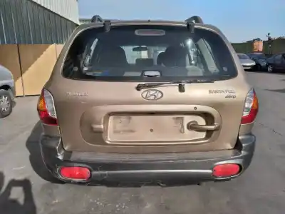 Veículo de Sucata hyundai santa fe (sm) 2.0 gls crdi 4x4 do ano 2001 alimentado d4ea