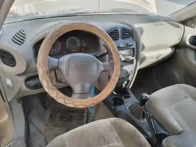 Veículo de Sucata hyundai santa fe (sm) 2.0 gls crdi 4x4 do ano 2001 alimentado d4ea