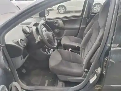 Veicolo di demolizione citroen c1 sx dell'anno 2006 alimentato 1kr