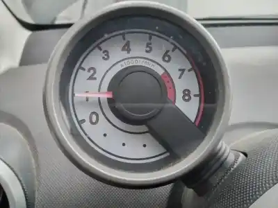 Veicolo di demolizione citroen c1 sx dell'anno 2006 alimentato 1kr