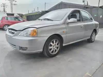 Scrapping Vehicle kia rio ls berlina of the year 2003 powered a3d