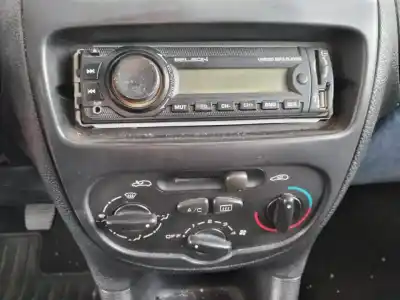 Здавання транспортного засобу peugeot 206 berlina xt року 1999 потужний wjz