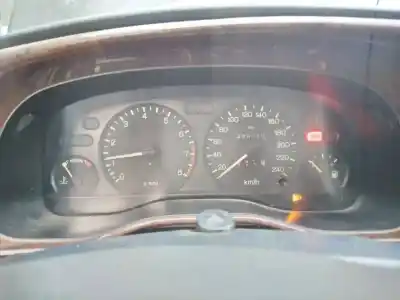 Sloopvoertuig ford mondeo berlina (gd) glx van het jaar 1997 aangedreven nga