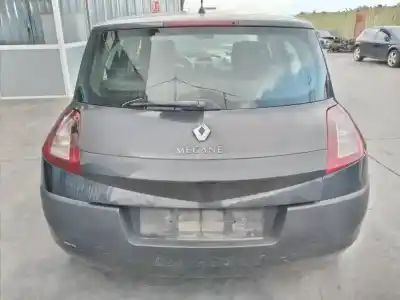 Veículo de Sucata renault megane ii berlina 5p confort expression do ano 2005 alimentado k9kd7