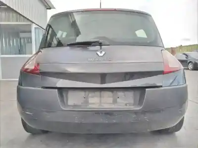 Veículo de Sucata renault megane ii berlina 5p confort expression do ano 2005 alimentado k9kd7