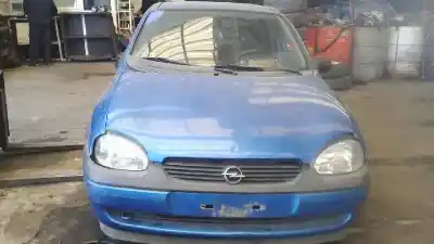 Véhicule à la ferraille OPEL CORSA B 1.0 12V CAT (X 10 XE / LW3) de l'année 2000 alimenté X10XE