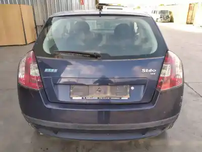Veículo de Sucata fiat stilo (192) 1.2 16v do ano 2002 alimentado 188a5000