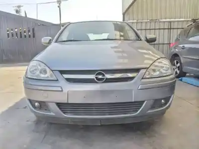 Здавання транспортного засобу opel corsa c silverline року 2006 потужний z12xep