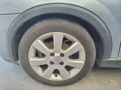 Здавання транспортного засобу opel corsa c silverline року 2006 потужний z12xep