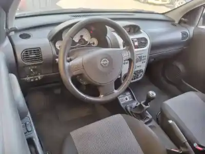 Здавання транспортного засобу opel corsa c silverline року 2006 потужний z12xep