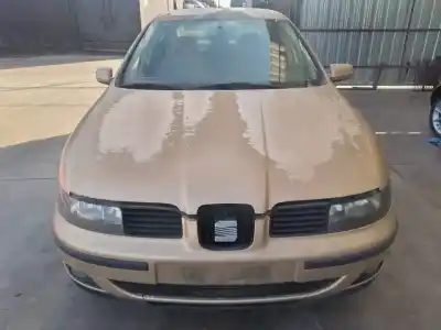 Sloopvoertuig SEAT TOLEDO (1M2) Signum van het jaar 1999 aangedreven AHF