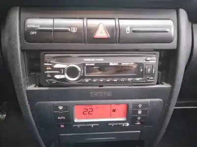 Здавання транспортного засобу seat leon (1m1) sport року 2004 потужний apg