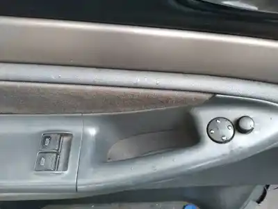 Veicolo di demolizione audi a4 berlina (b5) 1.8 dell'anno 2000 alimentato avv