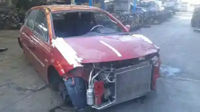 Veículo de Sucata renault megane ii berlina 5p 1.6 16v do ano 2003 alimentado k4m