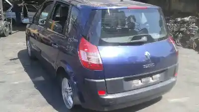 Veicolo di demolizione renault                                            scenic ii                                                                                                                                                                                                                                                  1.5 dci diesel                                                                                                                                                                                                                                             dell'anno 2004 alimentato k9k d722