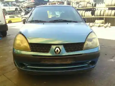 Здавання транспортного засобу RENAULT CLIO II FASE II (B/CB0) 1.2 16V року 2002 потужний D4F B7