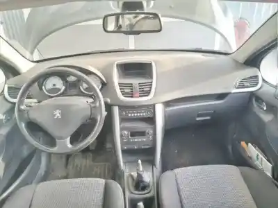 Vehicul casat peugeot 207 sport al anului 2009 alimentat 9hx / 9h02