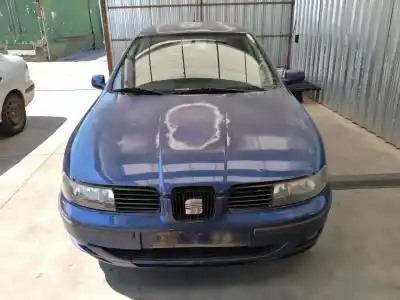 Здавання транспортного засобу SEAT LEON (1M1) Stella року 2002 потужний ALH