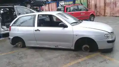 Veicolo di demolizione seat ibiza (6k1) 1.4 dell'anno 2000 alimentato akk