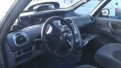 Veículo de Sucata citroen xsara picasso 1.6 hdi 90 lx plus do ano 2006 alimentado 9hx