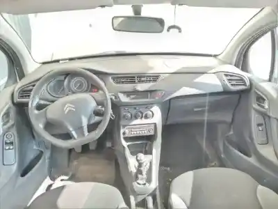 Veicolo di demolizione citroen c3 attraction dell'anno 2012 alimentato 8h01/8hr