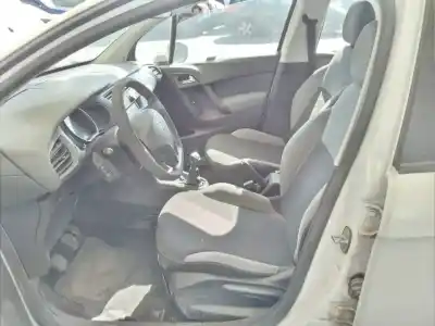 Veicolo di demolizione citroen c3 attraction dell'anno 2012 alimentato 8h01/8hr