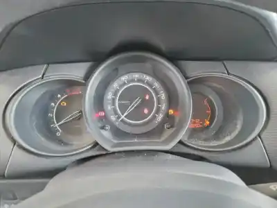 Veicolo di demolizione citroen c3 attraction dell'anno 2012 alimentato 8h01/8hr