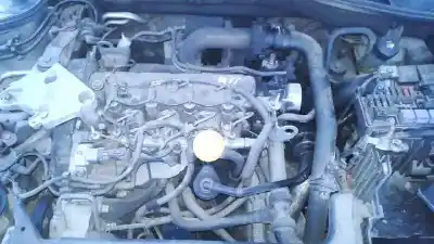 Здавання транспортного засобу renault laguna ii (bg0) 1.9 dci diesel року 2001 потужний f9q c7