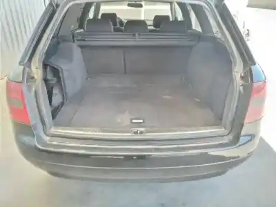 Здавання транспортного засобу audi a6 avant (4b5) 2.8 v6 30v року 2001 потужний amx