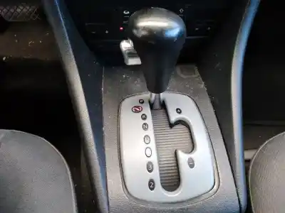 Здавання транспортного засобу audi a6 avant (4b5) 2.8 v6 30v року 2001 потужний amx