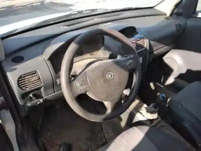 Vehicul casat opel combo tour enjoy al anului 2007 alimentat z13dt