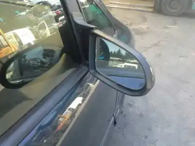 Здавання транспортного засобу opel zafira a 2.0 dti року 2002 потужний y20dth
