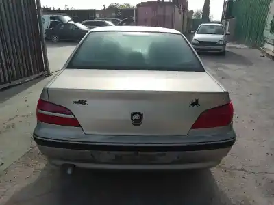 Veículo de Sucata peugeot 406 berlina (s1/s2) stdt do ano 2000 alimentado rhz