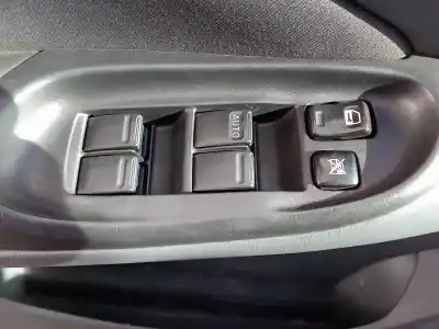 Veículo de Sucata nissan almera (n16/e) line up do ano 2005 alimentado k9ka260