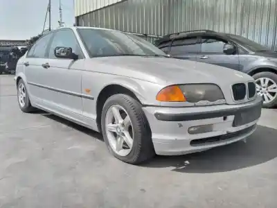 Vehicul casat bmw serie 3 berlina (e46) 320d al anului 2000 alimentat 204d1
