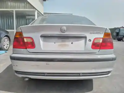 Vehicul casat bmw serie 3 berlina (e46) 320d al anului 2000 alimentat 204d1
