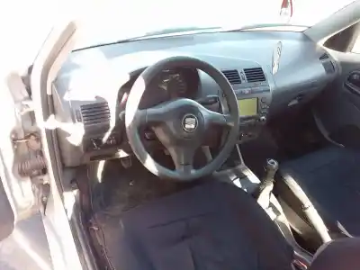 Scrapping Vehicle seat ibiza (6k1) select of the year 2000 powered agp