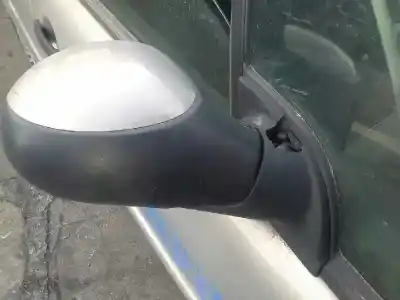 Veículo de Sucata citroen c3 pluriel (hb_) 1.4 hdi do ano 2006 alimentado 8hz