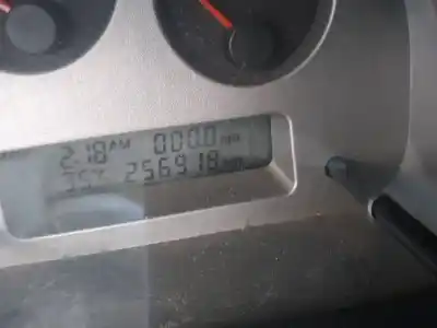 Veículo de Sucata nissan almera (n16/e) comfort do ano 2001 alimentado yd22