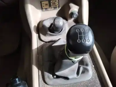 Veículo de Sucata land rover                                         discovery (salljg/lj)                                                                                                                                                                                                                                      tdi                                                                                                                                                                                                                                                        do ano 1995 alimentado d21l