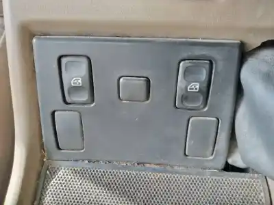 Veículo de Sucata land rover                                         discovery (salljg/lj)                                                                                                                                                                                                                                      tdi                                                                                                                                                                                                                                                        do ano 1995 alimentado d21l