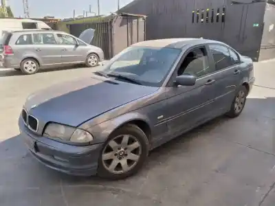 Vehicul casat bmw serie 3 berlina (e46) 320d al anului 2000 alimentat 204d1