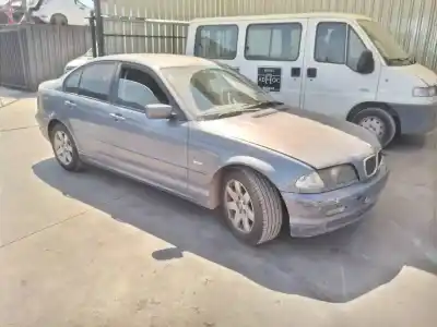 Vehicul casat BMW SERIE 3 BERLINA (E46) 320d al anului 2000 alimentat 204D1