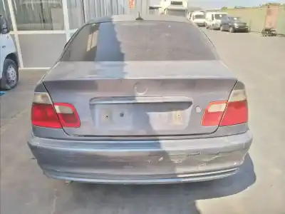 Vehicul casat bmw serie 3 berlina (e46) 320d al anului 2000 alimentat 204d1