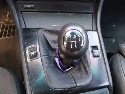 Vehicul casat bmw serie 3 berlina (e46) 320d al anului 2000 alimentat 204d1