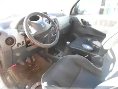 Veicolo di demolizione peugeot partner (s2) 2.0 hdi cat dell'anno 2003 alimentato rhy