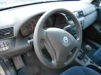 Véhicule à la ferraille fiat stilo (192) 1.9 jtd / 1.9 jtd 115 active de l'année 2001 alimenté 192a1000