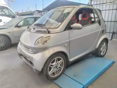 Sloopvoertuig smart cabrio cdi pulse van het jaar 2009 aangedreven d01