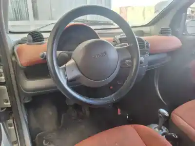 Sloopvoertuig smart cabrio cdi pulse van het jaar 2009 aangedreven d01